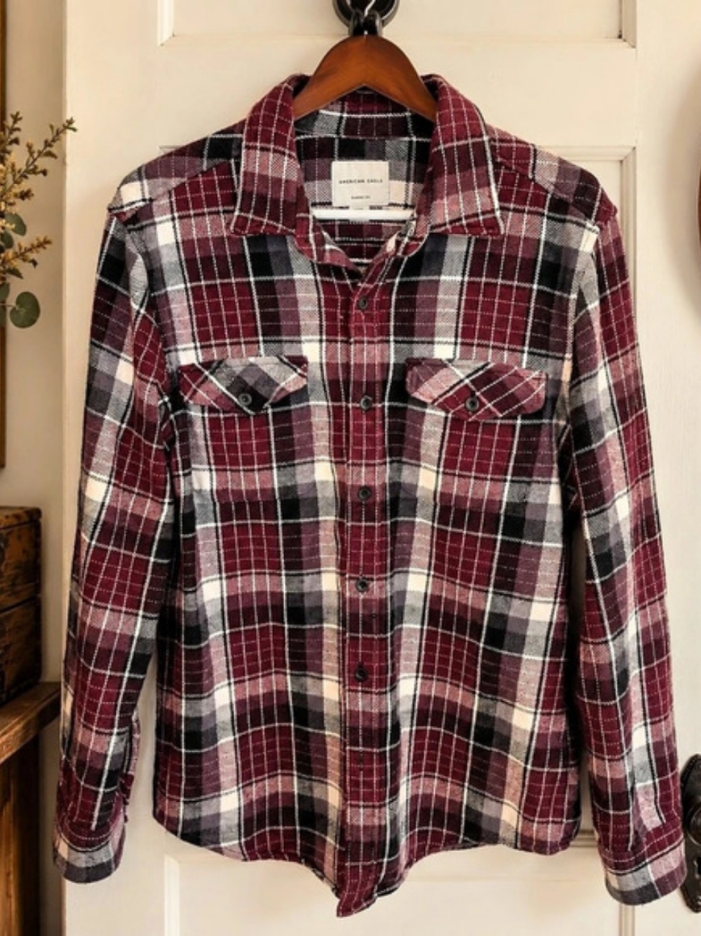 American Eagle Plaid Flannel M 22” PTP Burgundy 100% Cotton